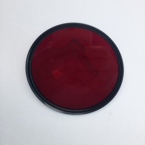 Vetro ottico rosso taglio